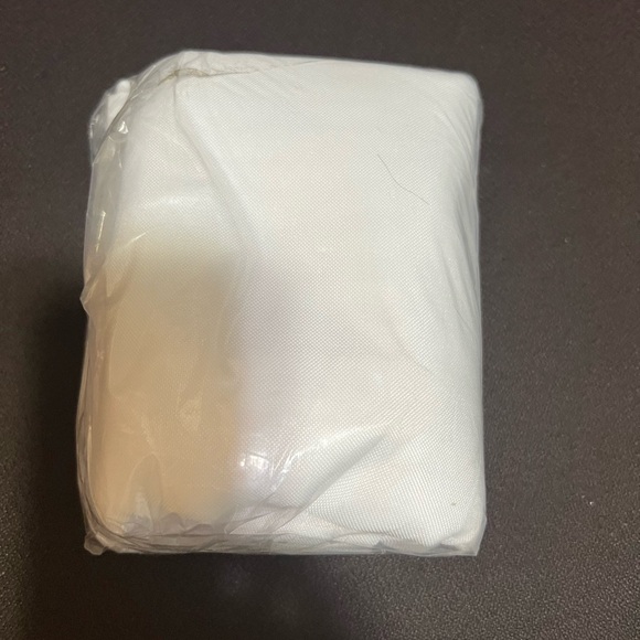 NWT 60x84 White Tablecloth - Picture 13 of 13